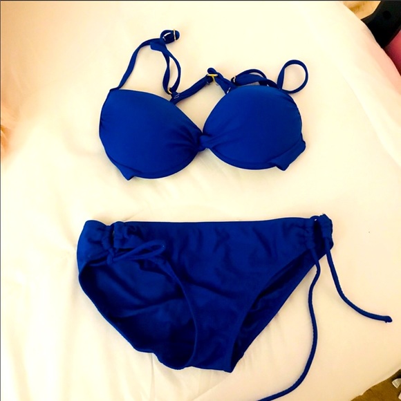 Catalina Other - NWOT Catalina bikini set size S